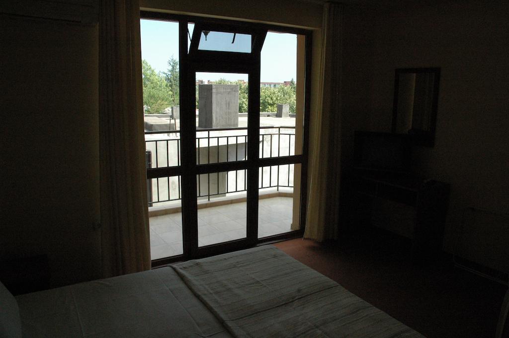 Terra Guest House Равда Экстерьер фото