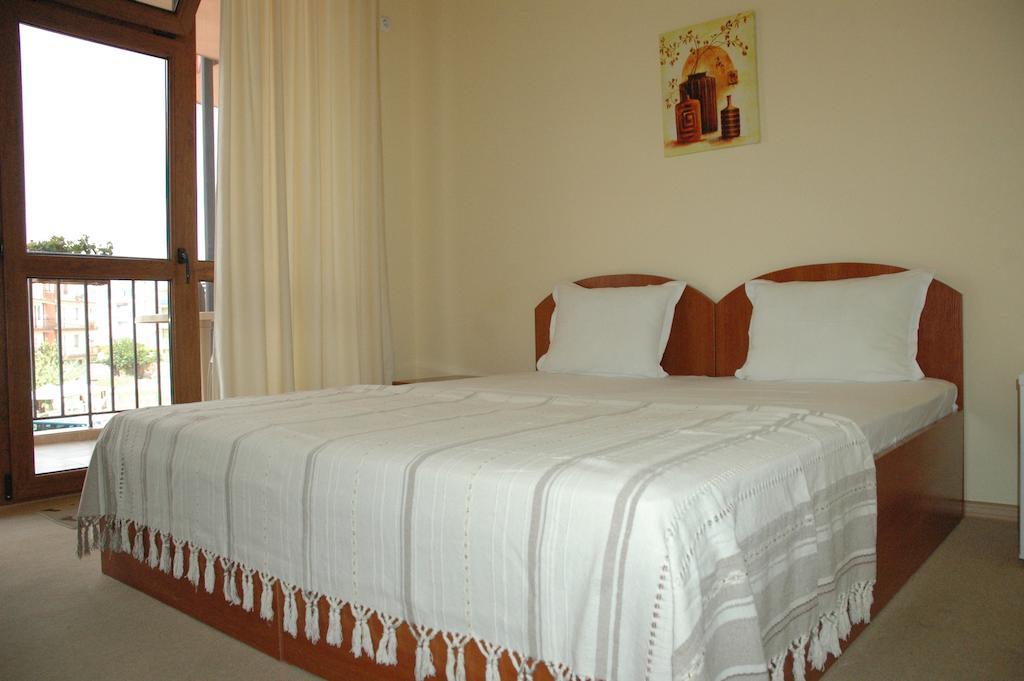 Terra Guest House Равда Номер фото